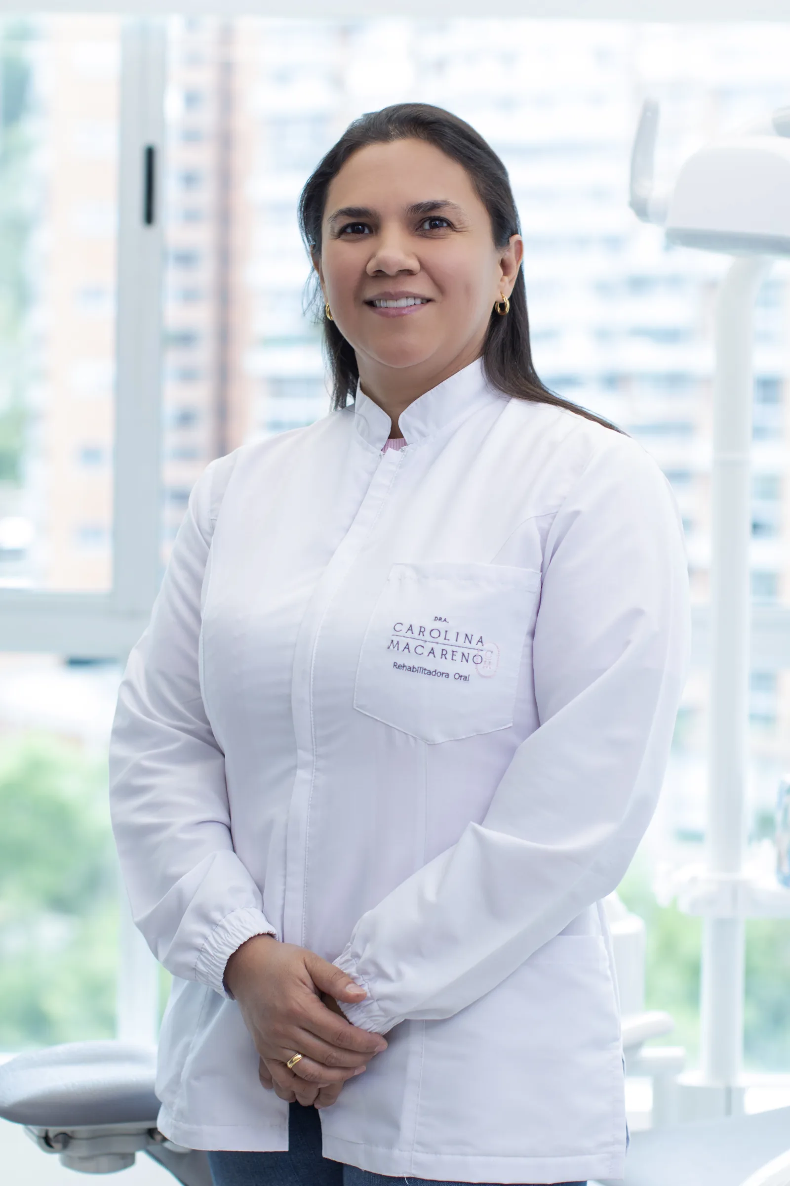 Dra. Carolina Macareno - Rehabilitadora Oral, Medellín